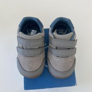 Stride Rite Kids Sneakers in Gray and Blue